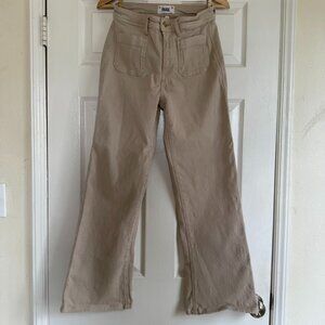 Paige Leenah Patch Pocket Wide Leg Jeans in Cream Size 26